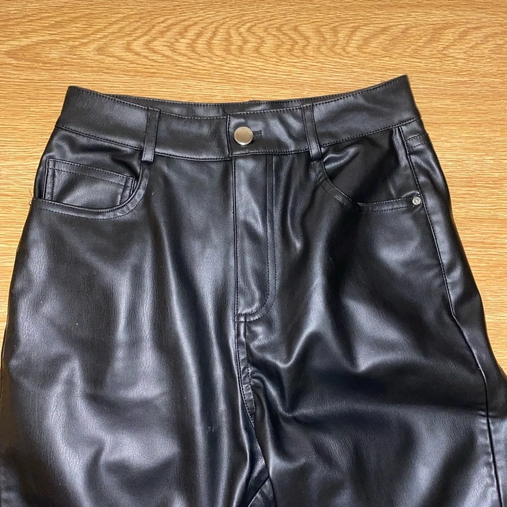 perfect Zara leather pants - Picture 2 of 3
